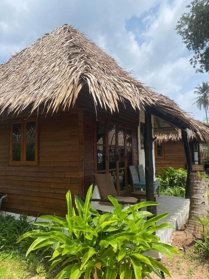 Wild Wood X Hansa Beach Fitness Resort Thongsala Exterior photo